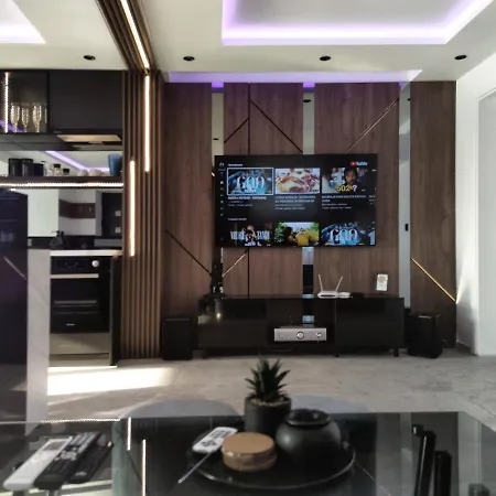 Casa Palmera Újvidék